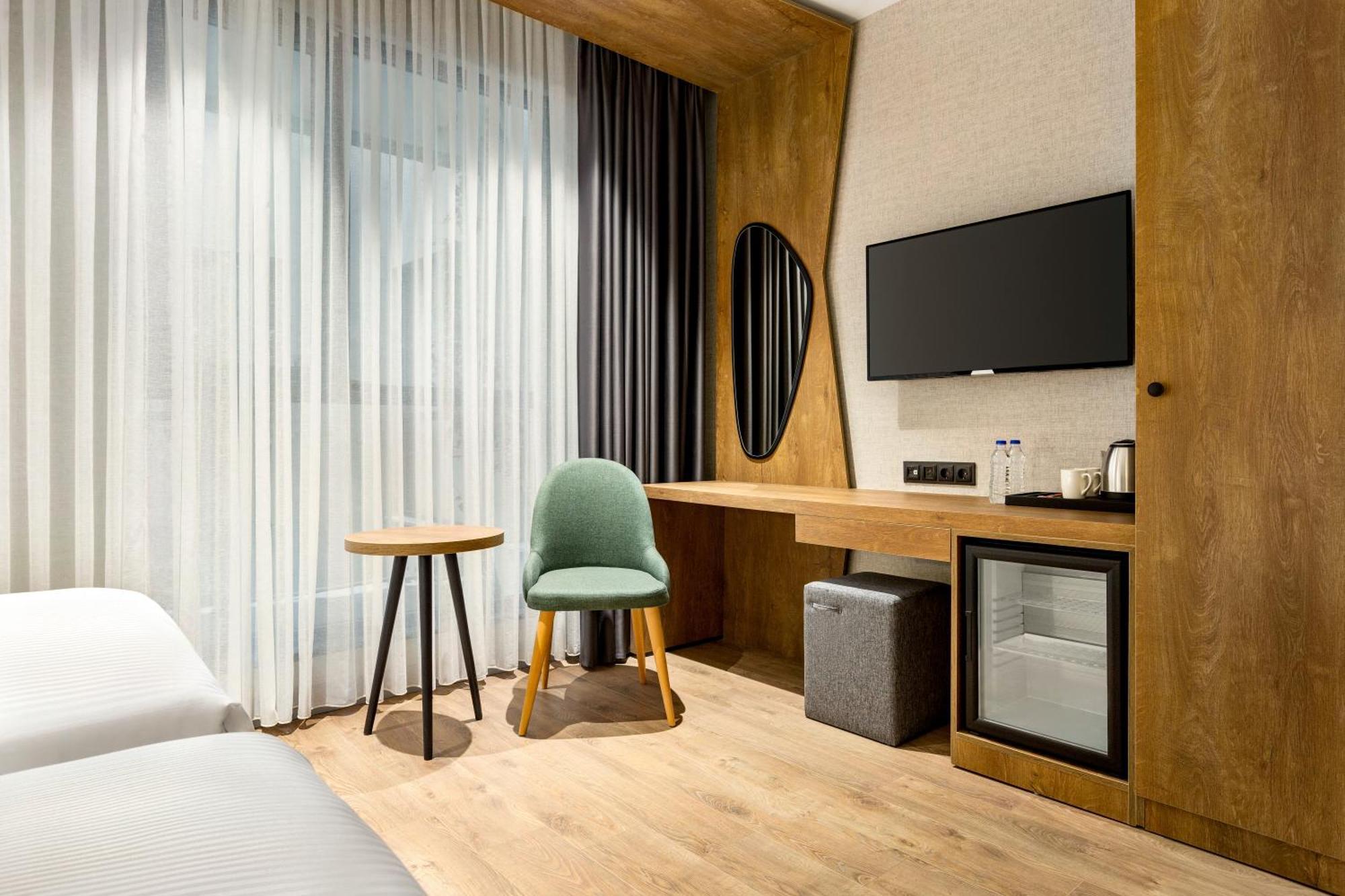 Ramada Encore By Wyndham Istanbul Arnavutkoy Εξωτερικό φωτογραφία
