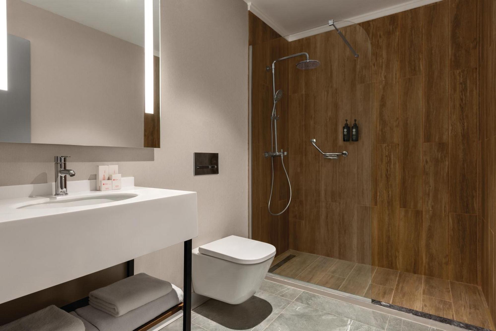 Ramada Encore By Wyndham Istanbul Arnavutkoy Εξωτερικό φωτογραφία