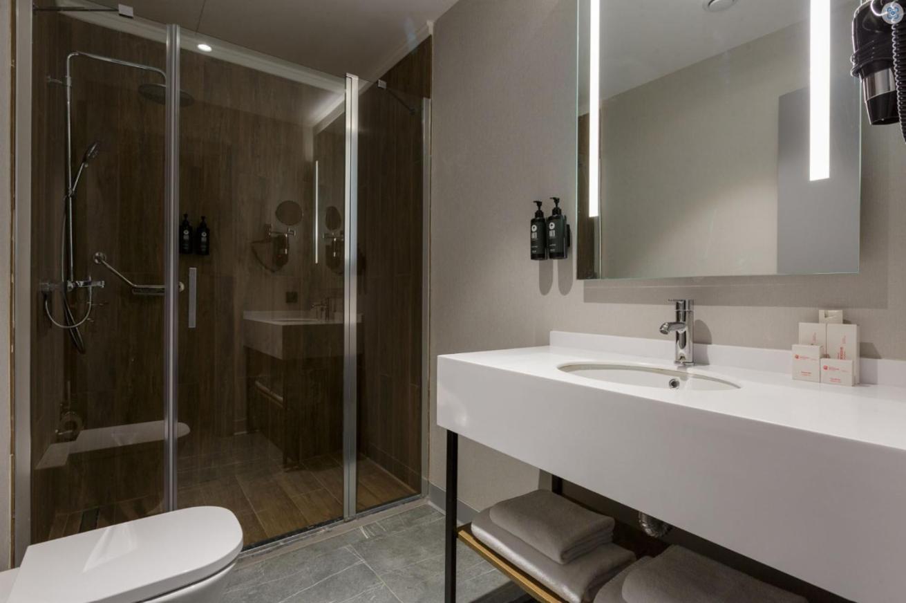 Ramada Encore By Wyndham Istanbul Arnavutkoy Εξωτερικό φωτογραφία