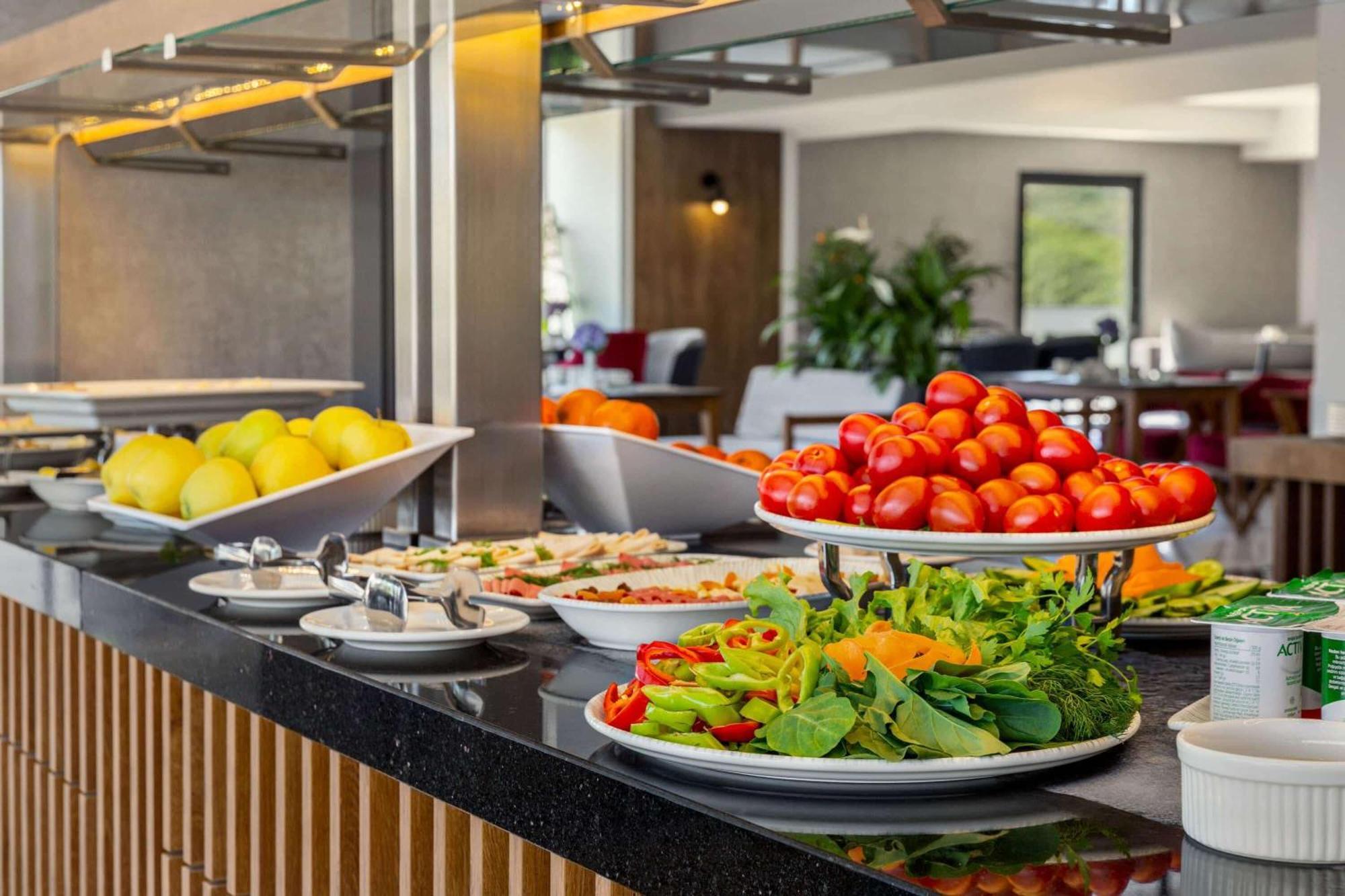 Ramada Encore By Wyndham Istanbul Arnavutkoy Εξωτερικό φωτογραφία