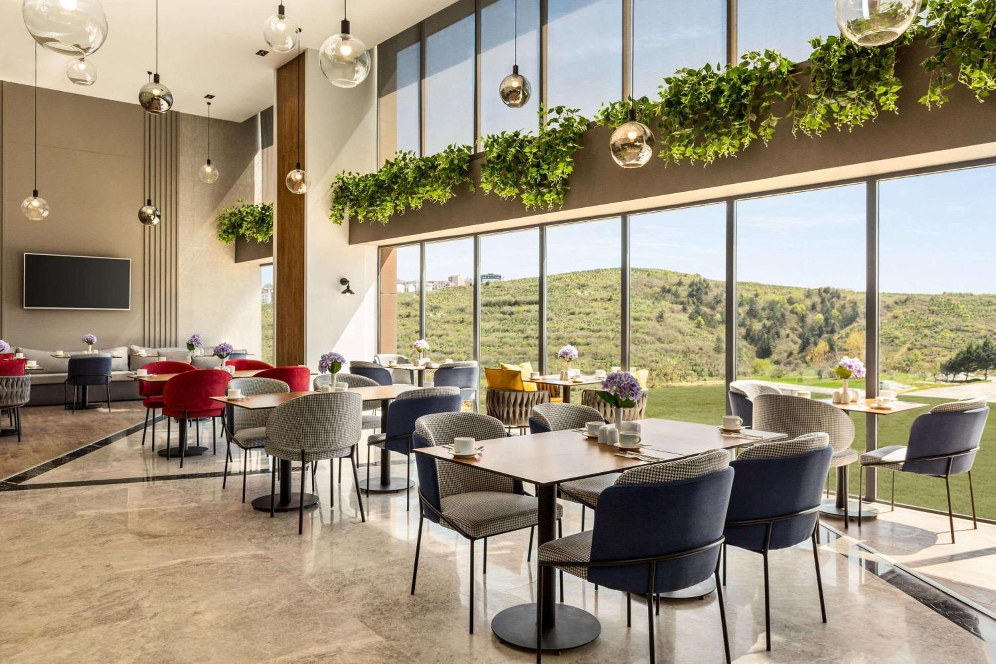 Ramada Encore By Wyndham Istanbul Arnavutkoy Εξωτερικό φωτογραφία